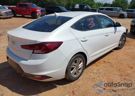 2019 Hyundai Elantra Sel z USA, uszkodzony, nr VIN 5NPD84LF1KH425928